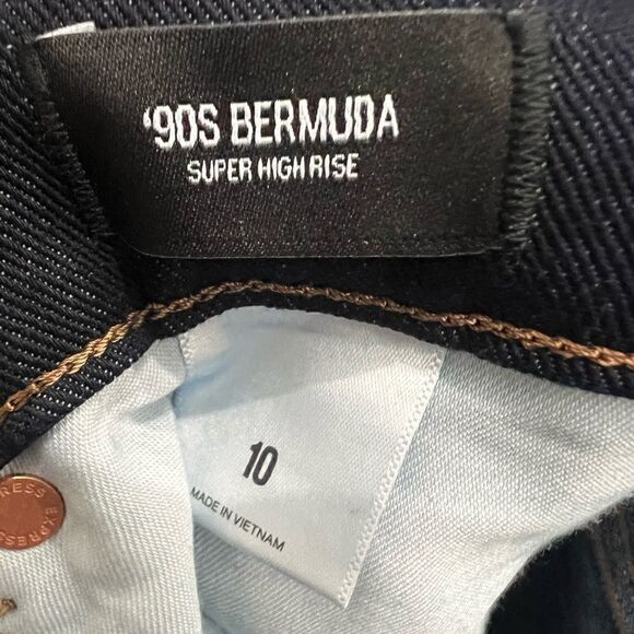 Express 90’s Bermuda high rise jean shorts Dark Wash denim Size 10 - Picture 3 of 16